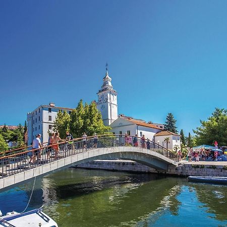 Stunning Apartment In Crikvenica With Wifi Ngoại thất bức ảnh